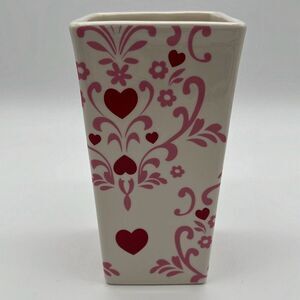 Ceramic Vase White W/ Hearts Red Pink The Art of Fresher Flowers Valentine’s Day